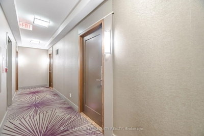 75 Eglinton Avenue W • #703 • Mississauga, ON photo 4