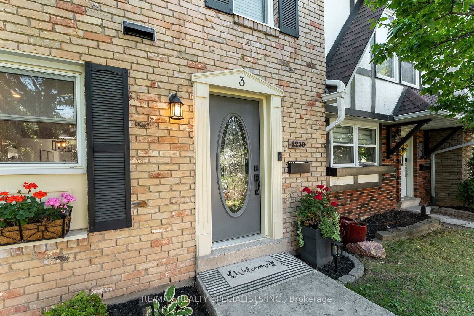 2230 Upper Middle Road • #3 • Burlington, ON photo 3