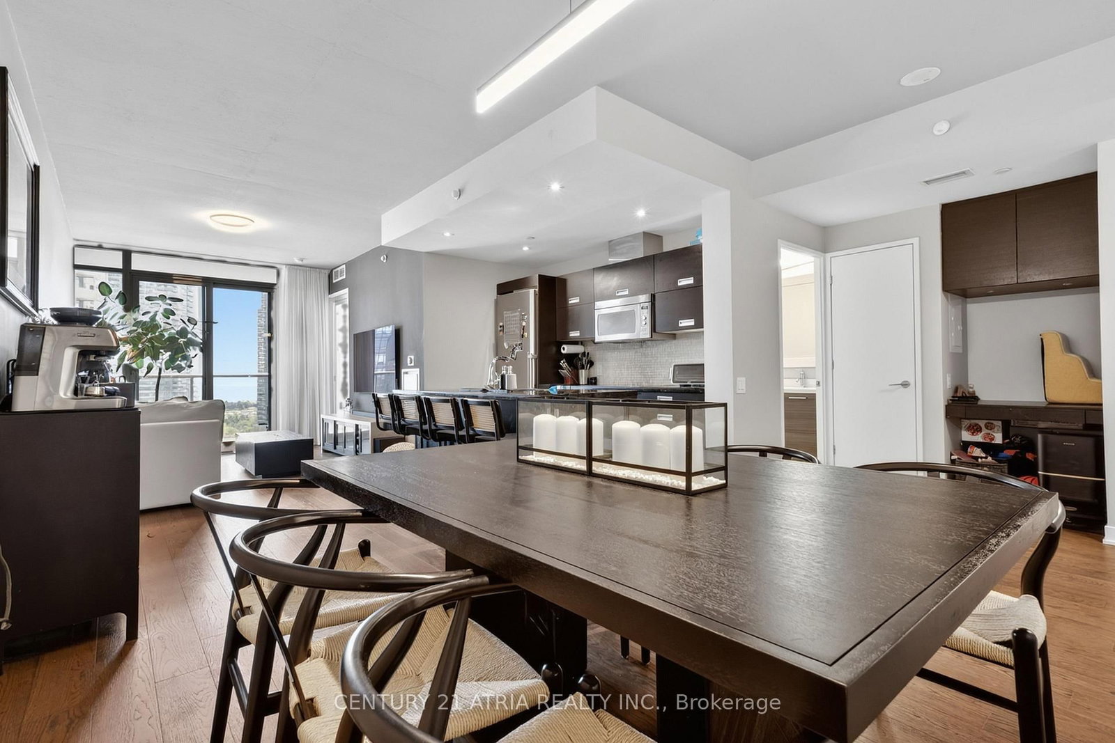88 Park Lawn Road • #1806 • Toronto, ON photo 4