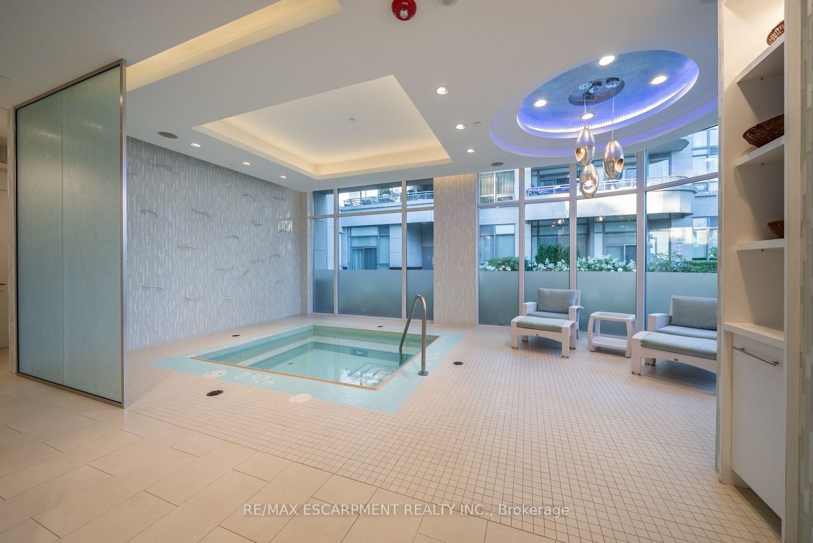 3500 LAKESHORE Road W • #110 • Oakville, ON photo 38