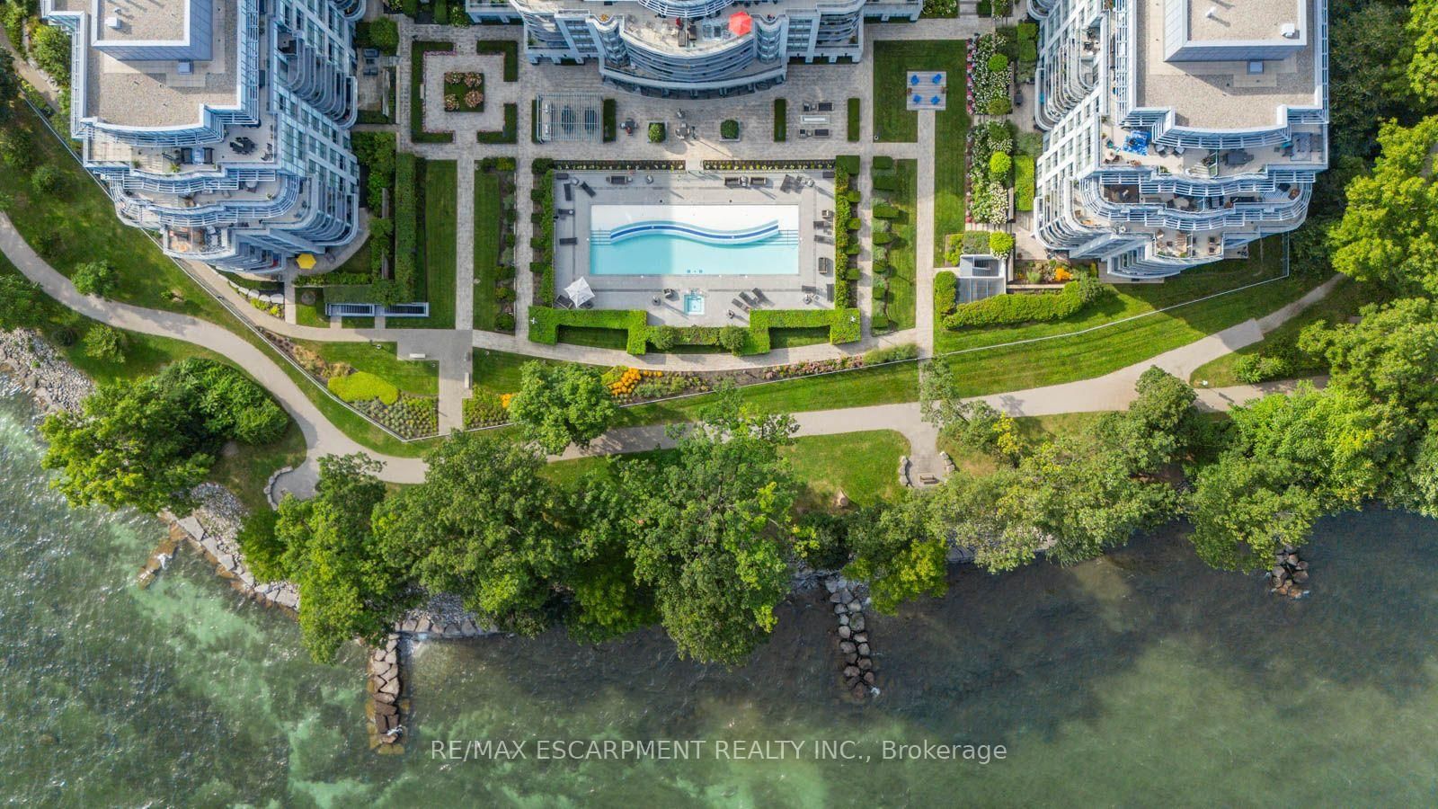 3500 LAKESHORE Road W • #110 • Oakville, ON photo 40