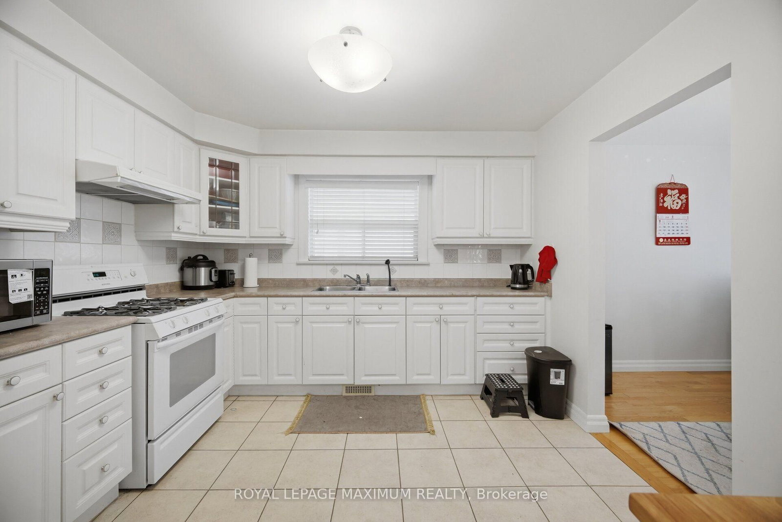 96 Wallasey Avenue • Toronto, ON photo 8