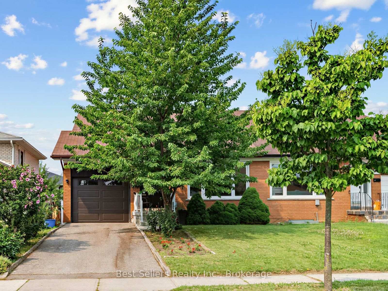 3272 Marlene Court • Mississauga, ON photo 1