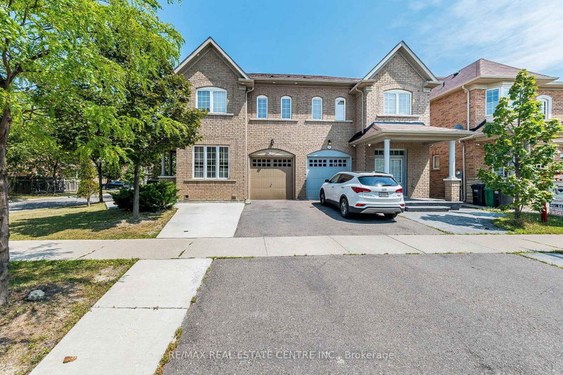9 Loftsmoor Drive