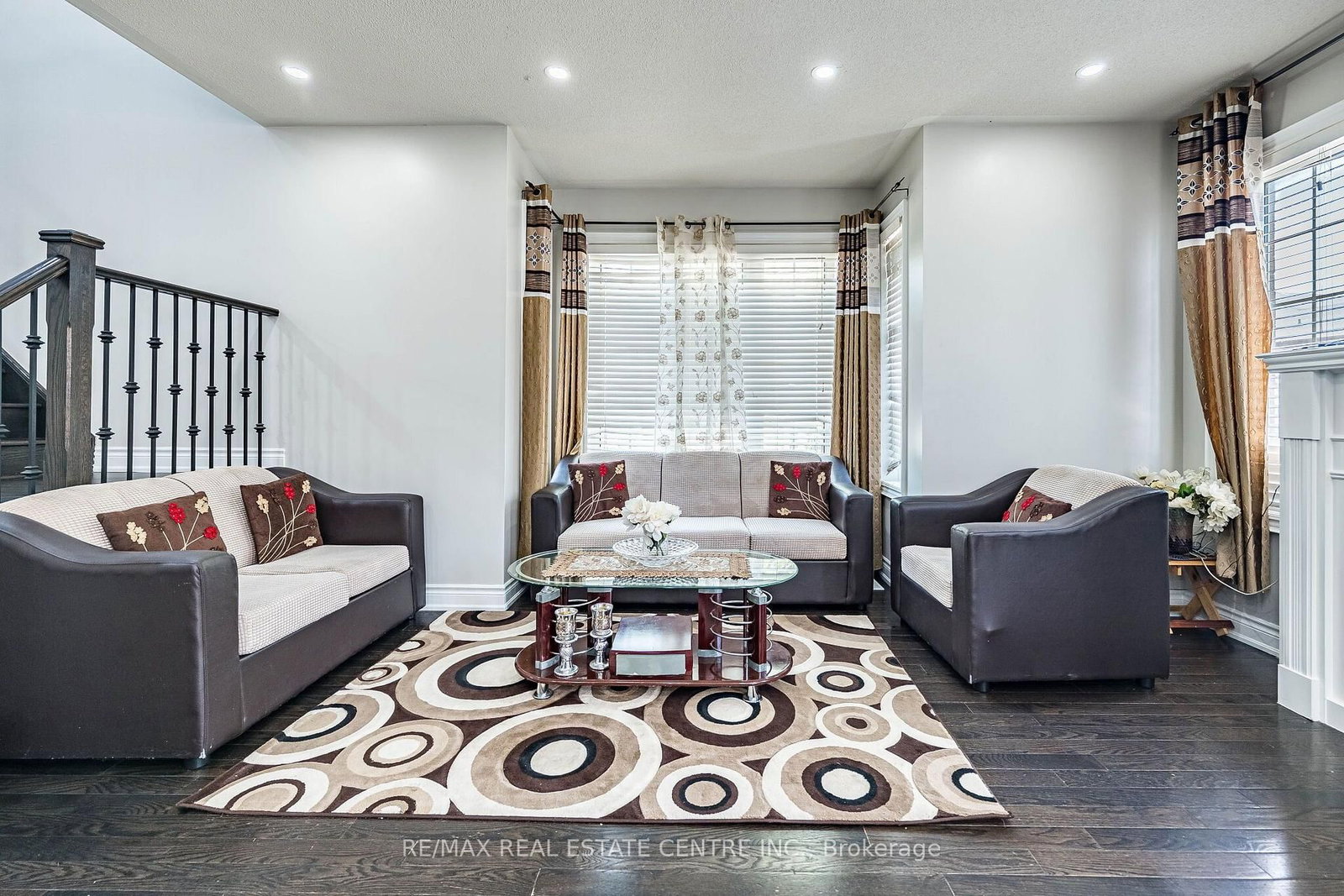 9 Loftsmoor Drive • Brampton, ON photo 13