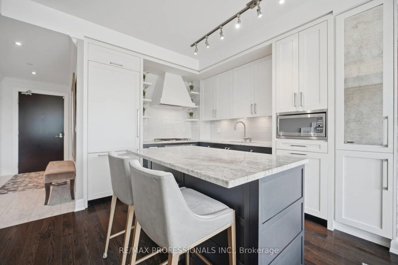 512 - 30 Old Mill Road