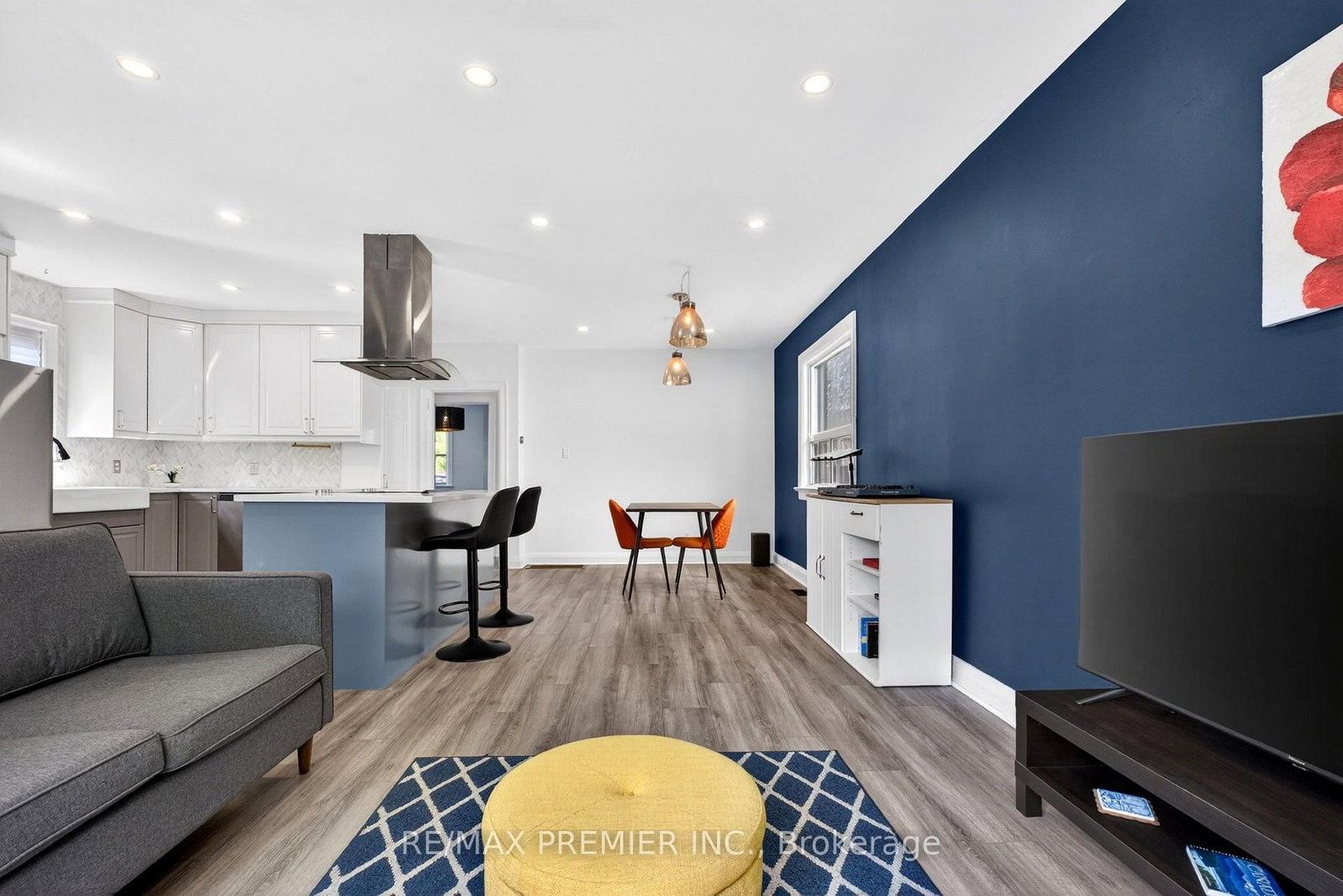 154 Fifth Street • Toronto, ON photo 6