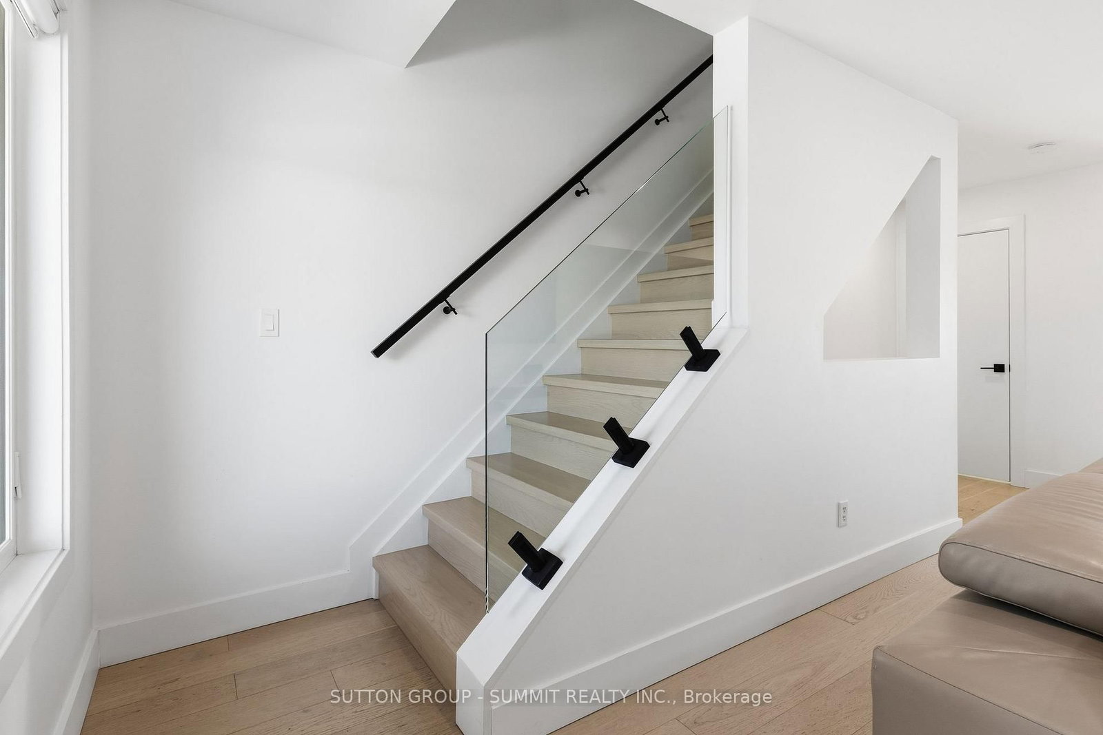 1253 SILVAN FOREST Drive • #7 • Burlington, ON photo 17