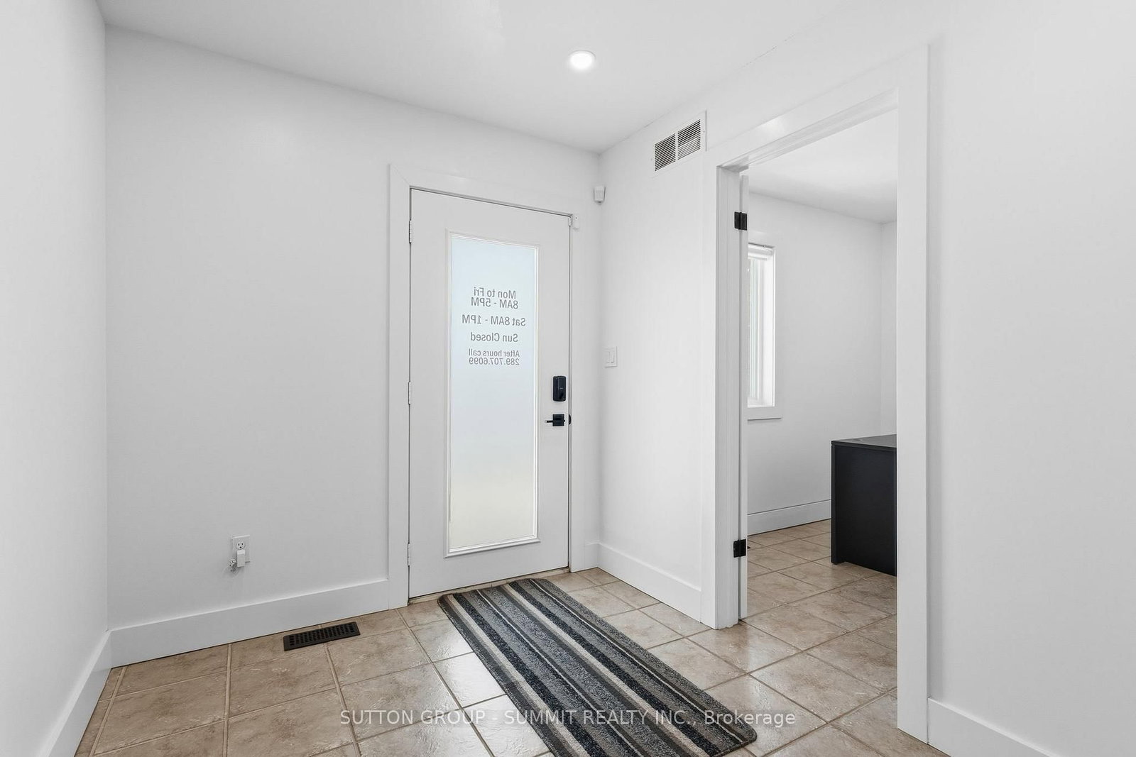1253 SILVAN FOREST Drive • #7 • Burlington, ON photo 27