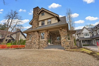 3083 LAKESHORE Road • Burlington, ON photo 4