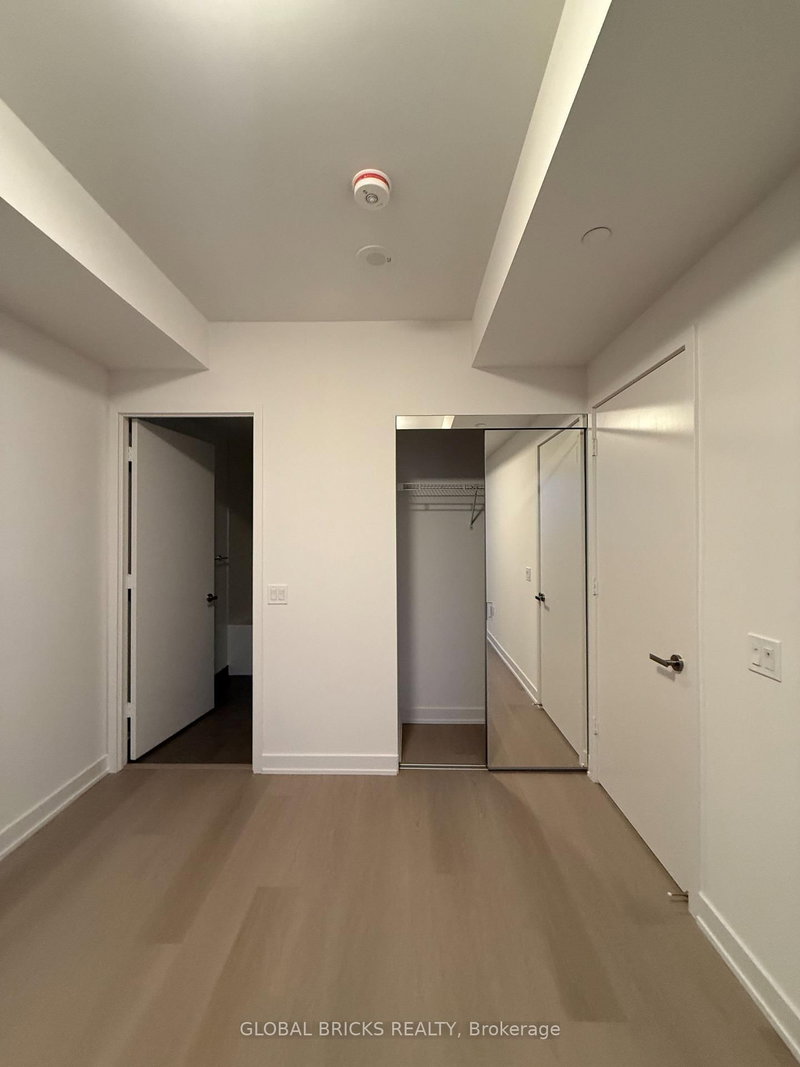 Room1