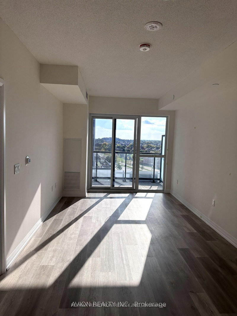 515 - 15 Watergarden Drive