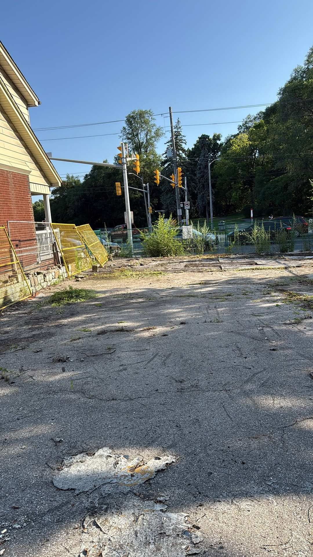 2387 Weston Road • Toronto, ON photo 5