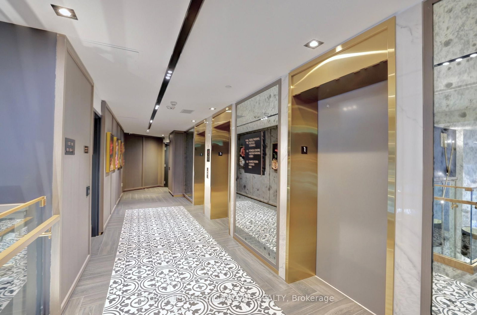 395 Dundas Street W • #PH15 • Oakville, ON photo 20