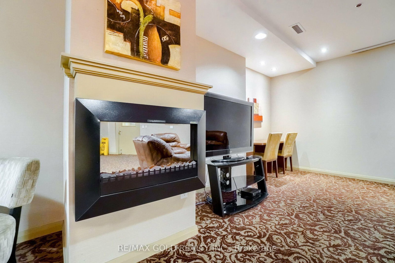 220 Forum Drive • #102 • Mississauga, ON photo 25