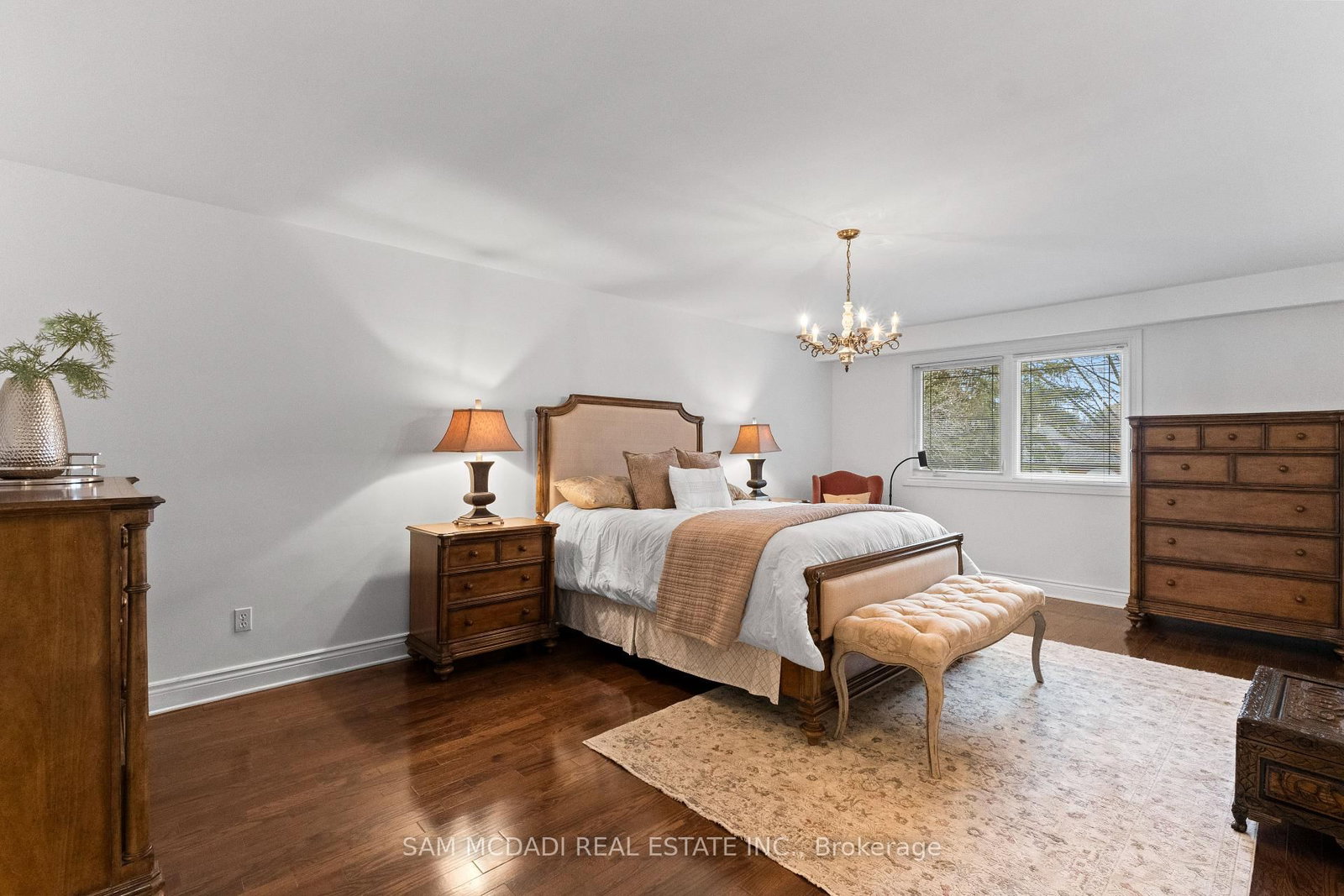 1653 Sherwood Forrest Circle • Mississauga, ON photo 22