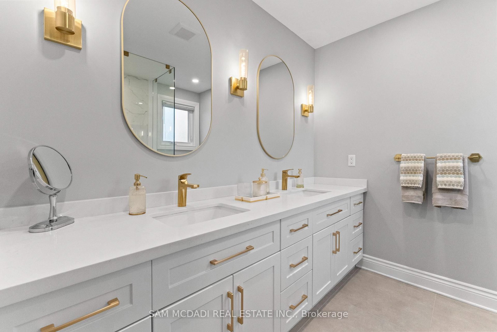 1653 Sherwood Forrest Circle • Mississauga, ON photo 26