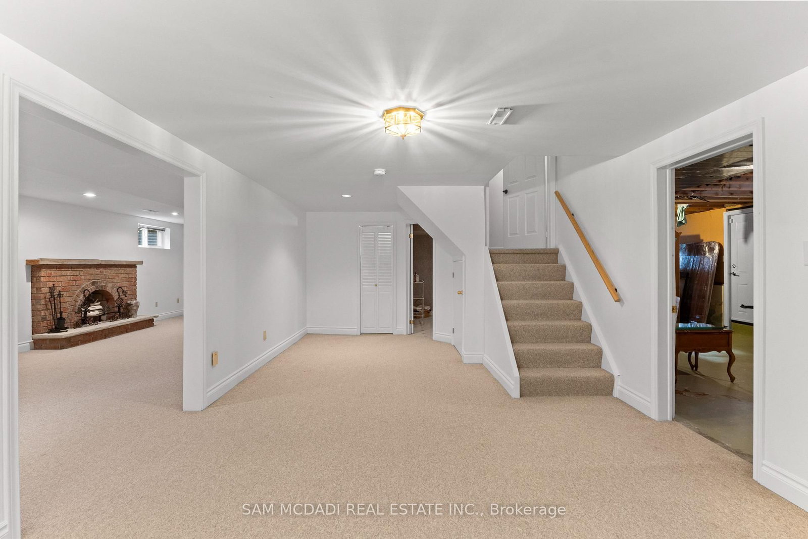 1653 Sherwood Forrest Circle • Mississauga, ON photo 38
