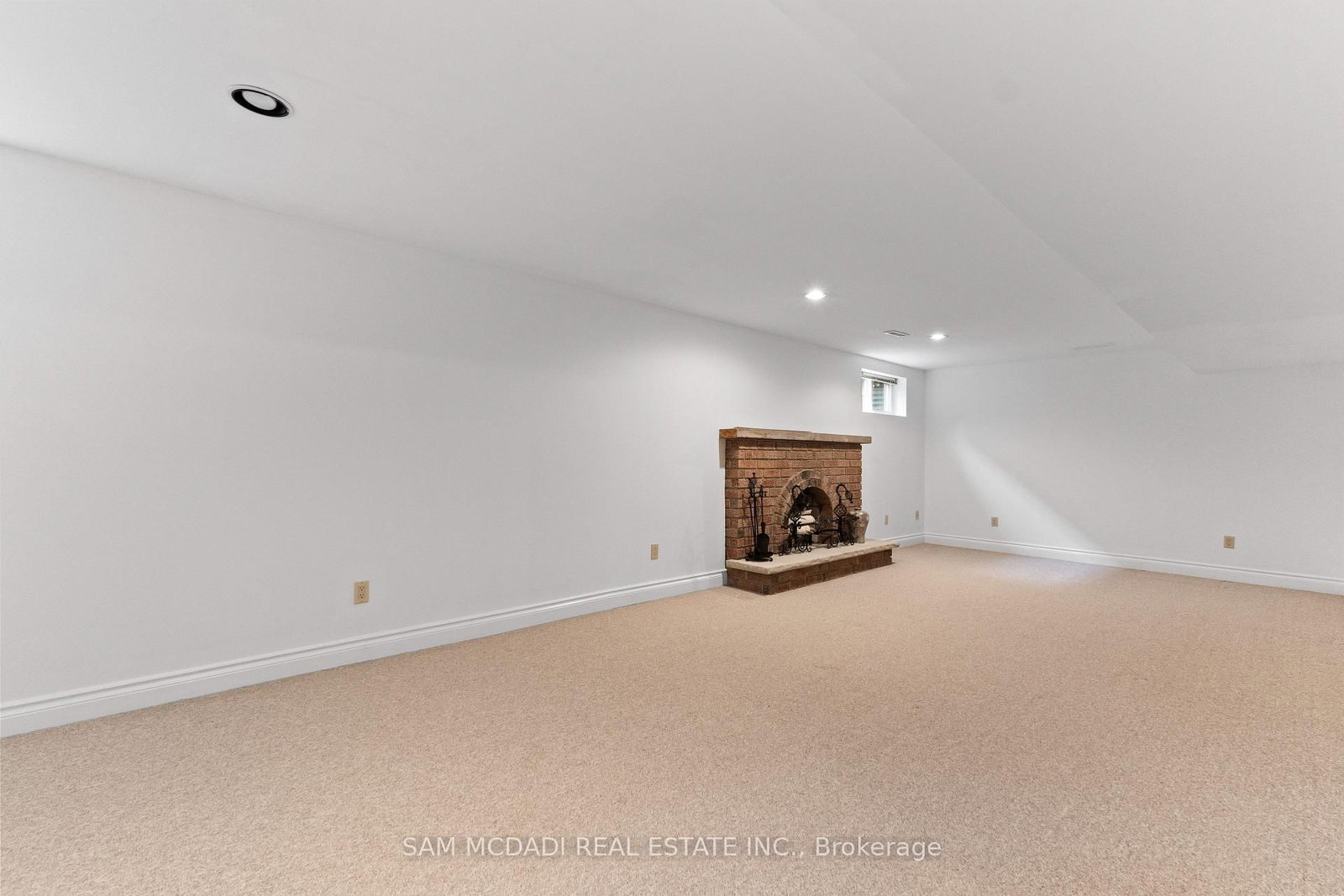 1653 Sherwood Forrest Circle • Mississauga, ON photo 39