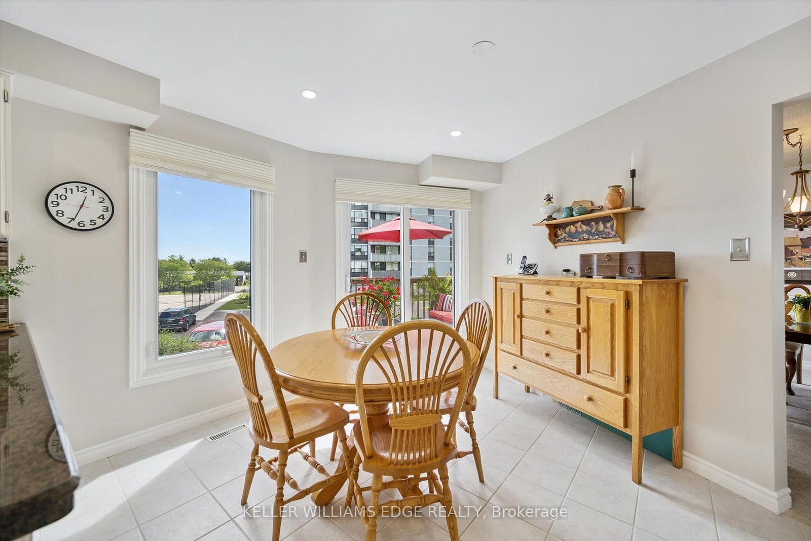 2155 Duncaster Drive • #8 • Burlington, ON photo 12