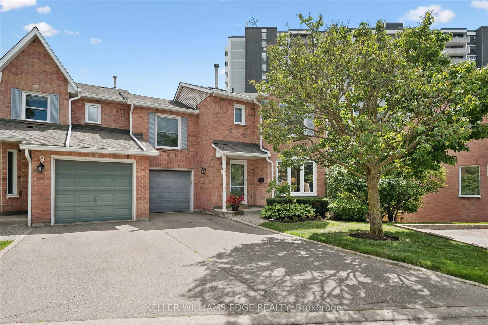 2155 Duncaster Drive • #8 • Burlington, ON photo 3