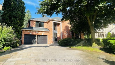 1283 Lindburgh Court • Mississauga, ON photo 2