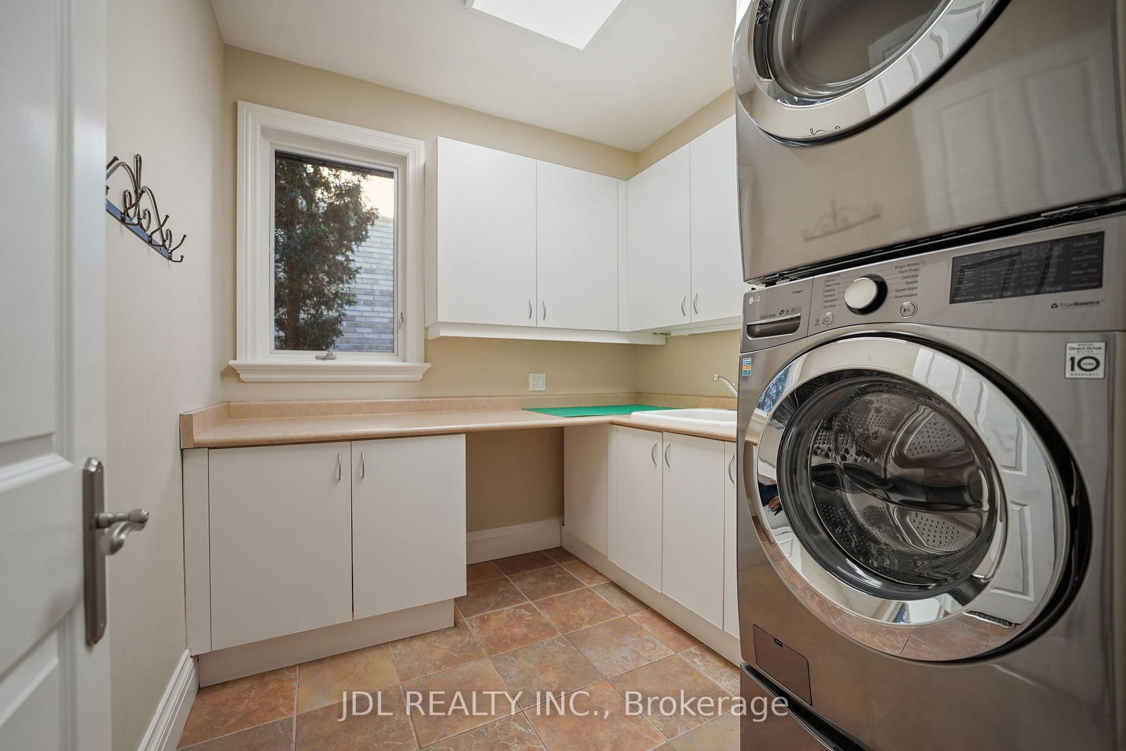 1283 Lindburgh Court • Mississauga, ON photo 26