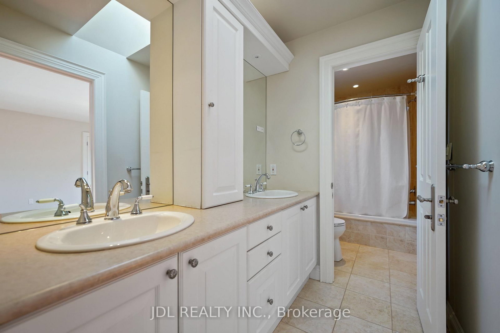 1283 Lindburgh Court • Mississauga, ON photo 36