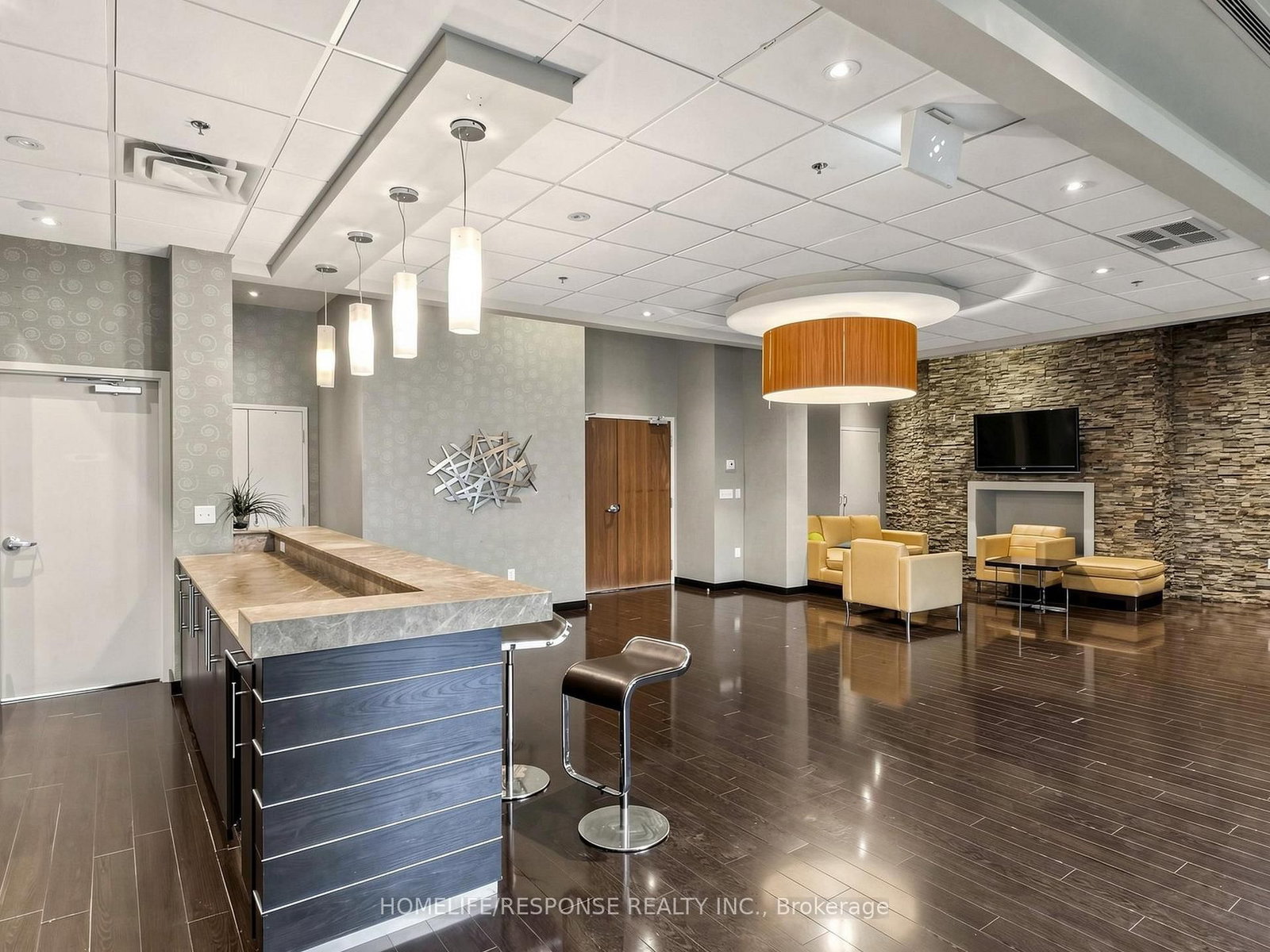 215 QUEEN Street E • #225 • Brampton, ON photo 23