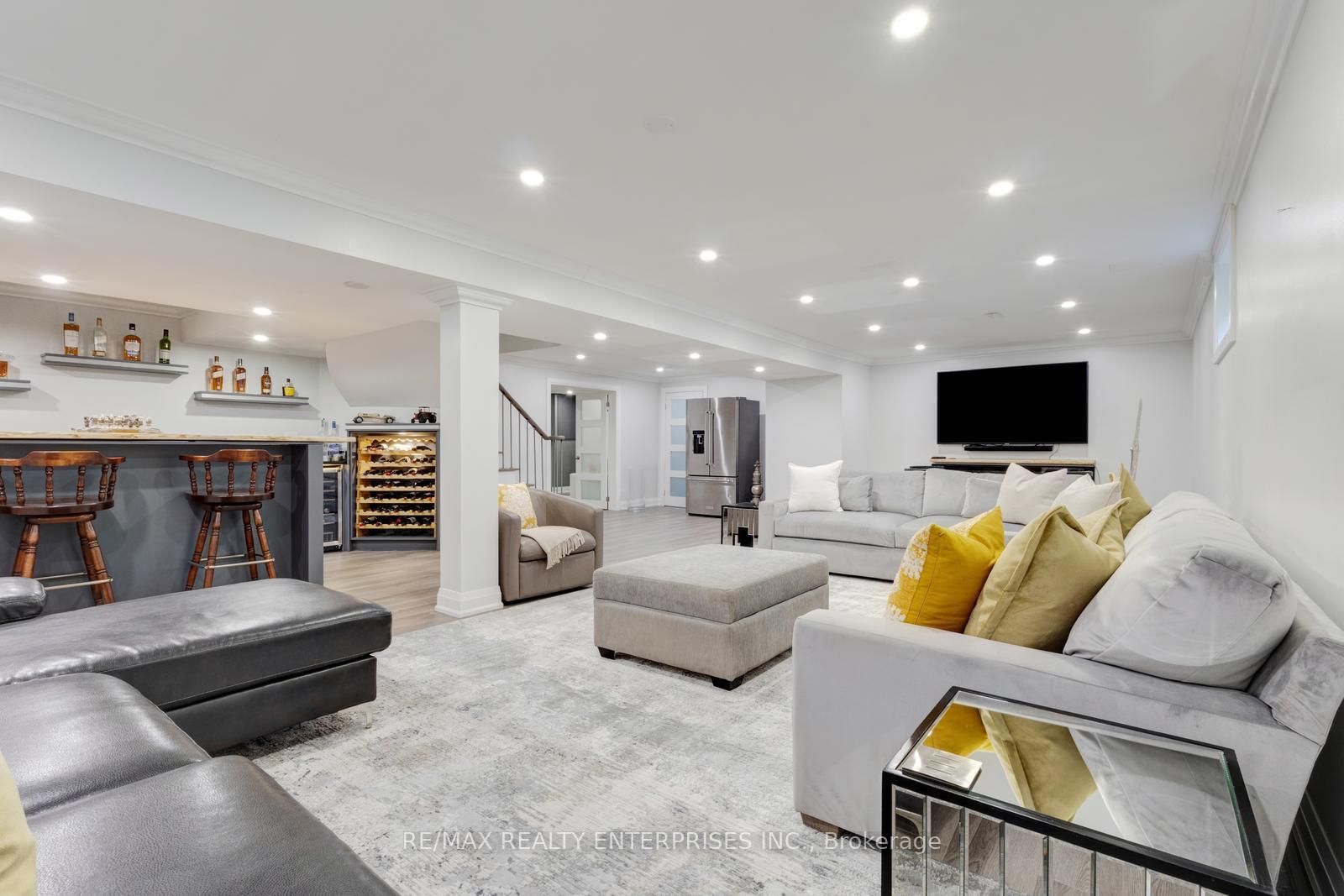 807 Indian Road • Mississauga, ON photo 36