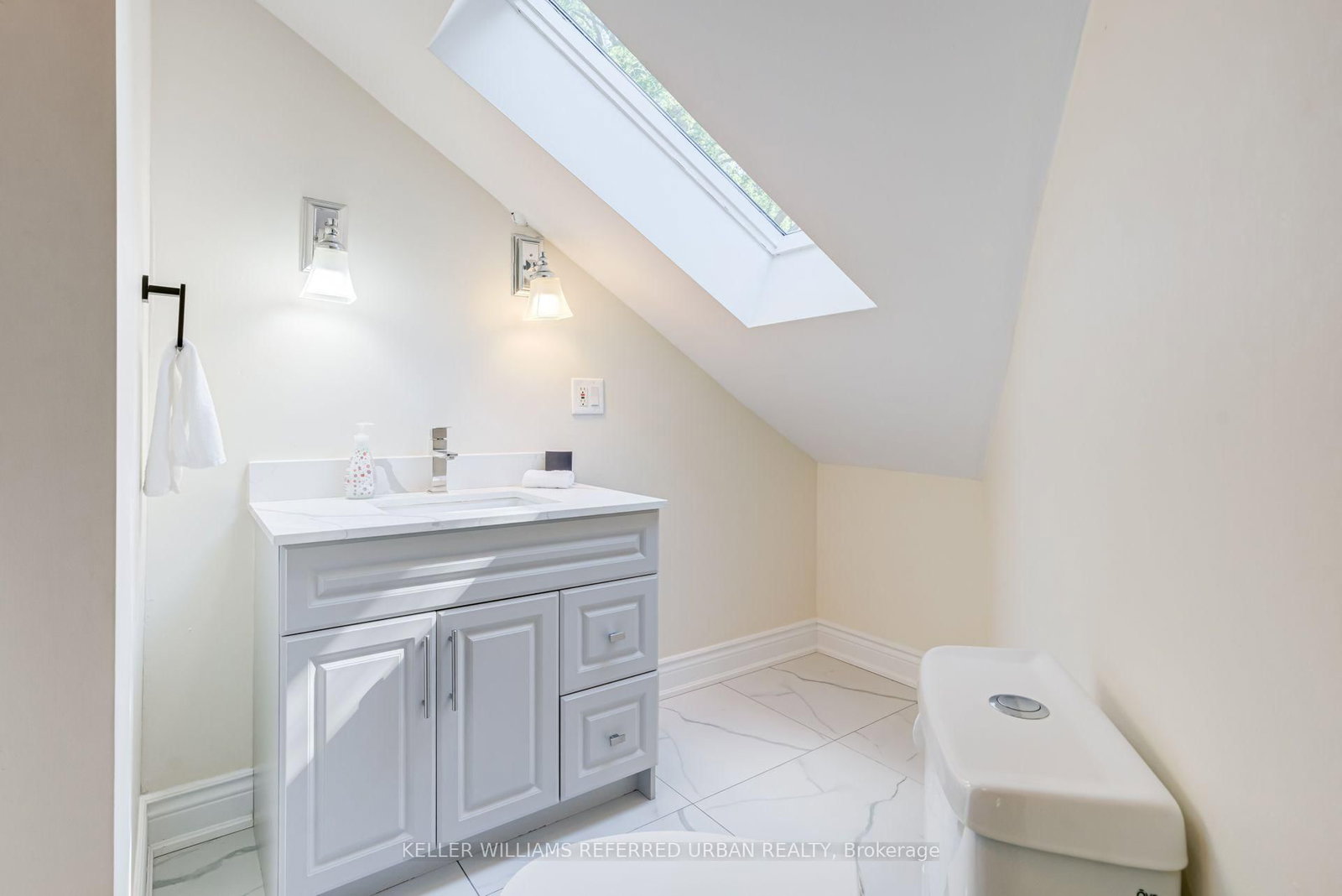 876 Parkland Avenue • Mississauga, ON photo 29