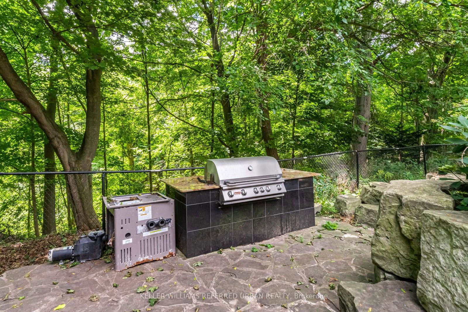 876 Parkland Avenue • Mississauga, ON photo 47