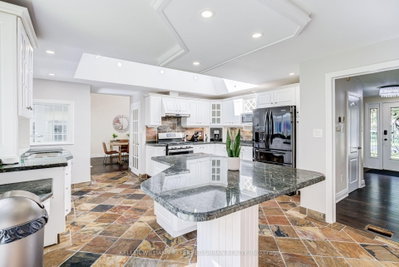 876 Parkland Avenue • Mississauga, ON photo 9