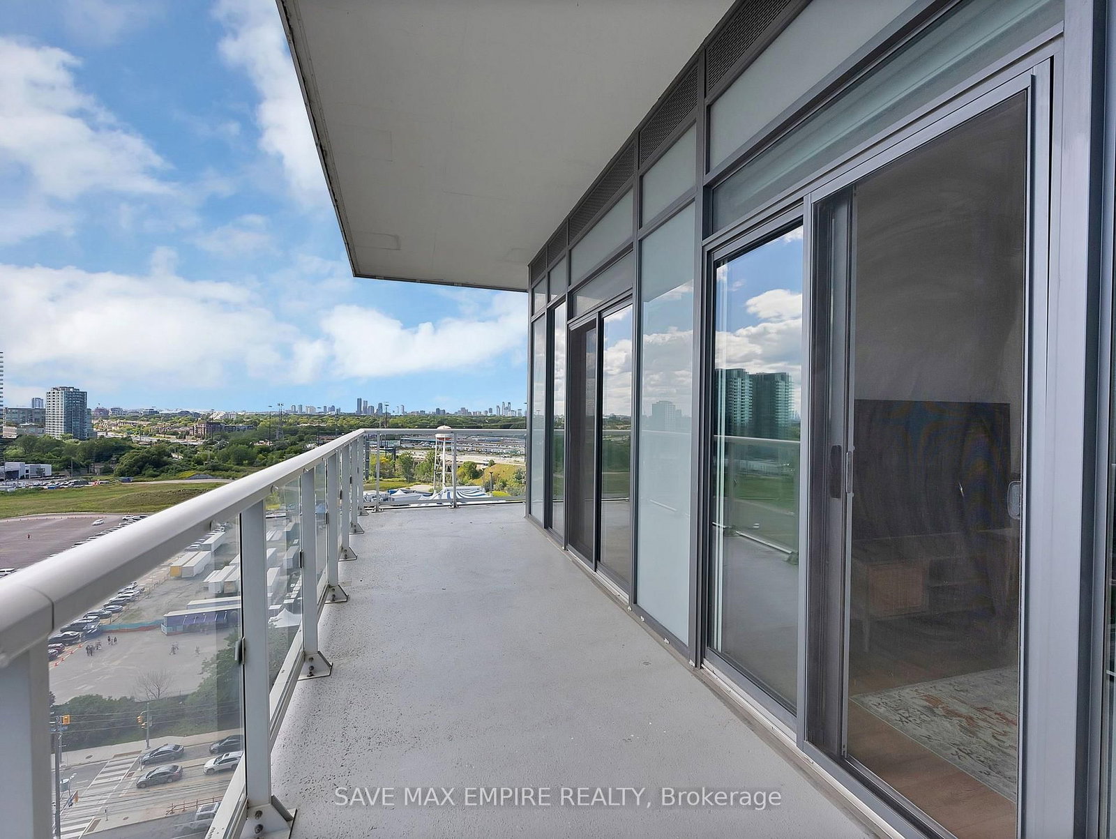 56 Annie Craig Drive • #1607 • Toronto, ON photo 17