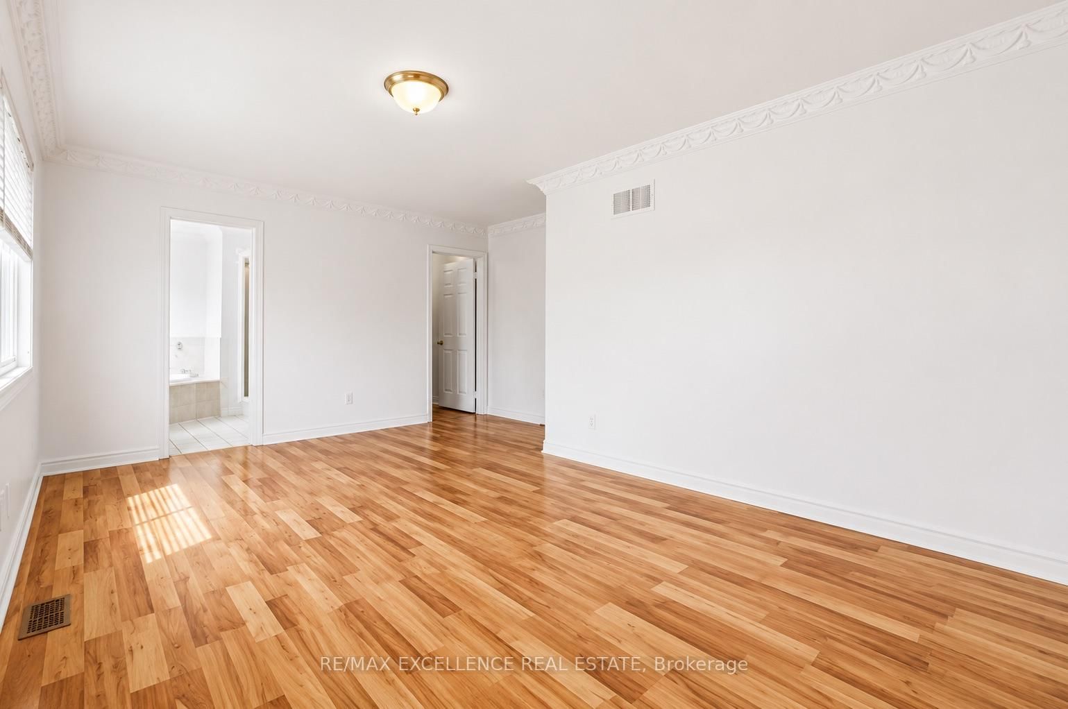 21 Castle Mountain Drive • Brampton, ON photo 20
