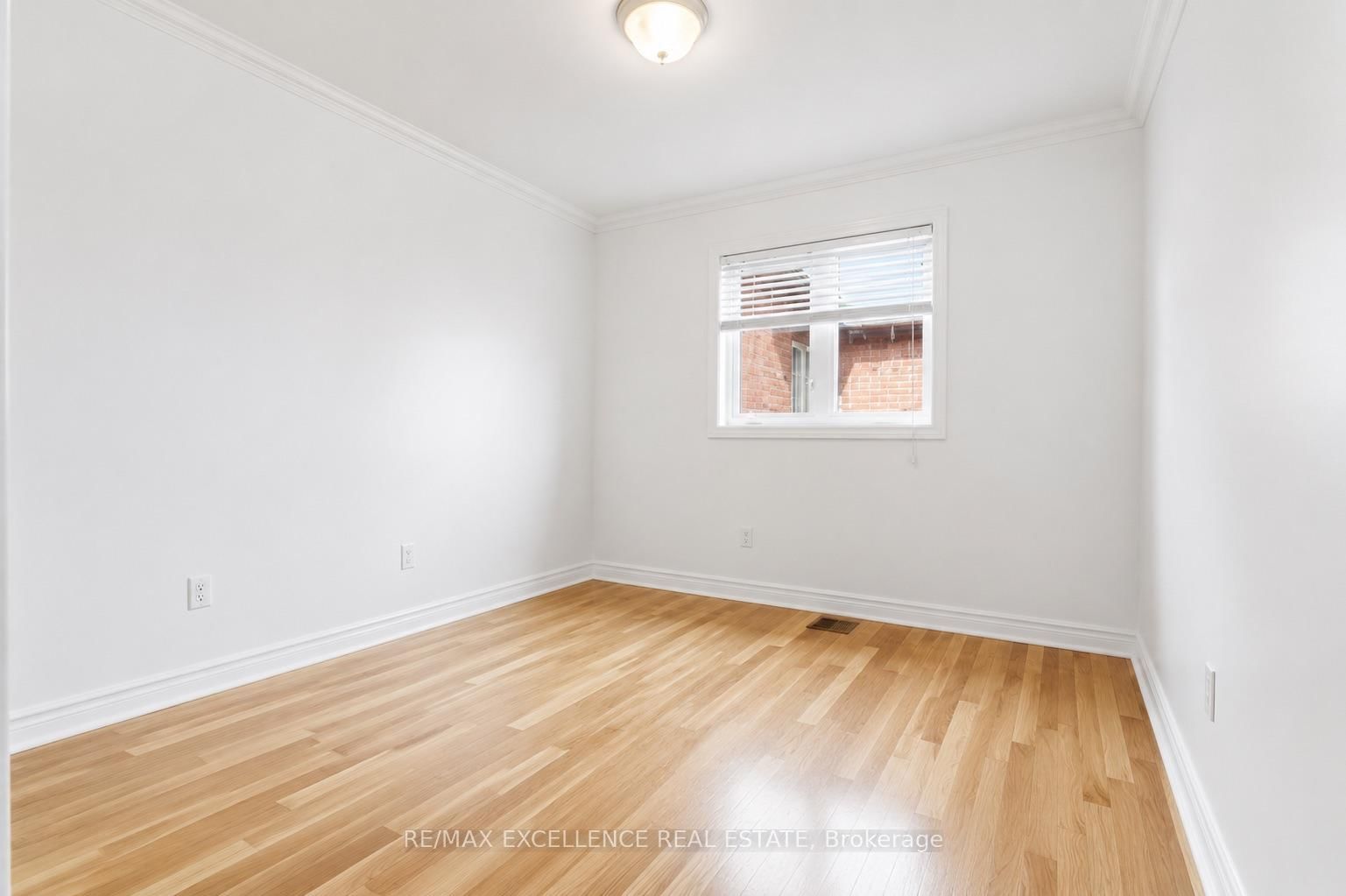 21 Castle Mountain Drive • Brampton, ON photo 24