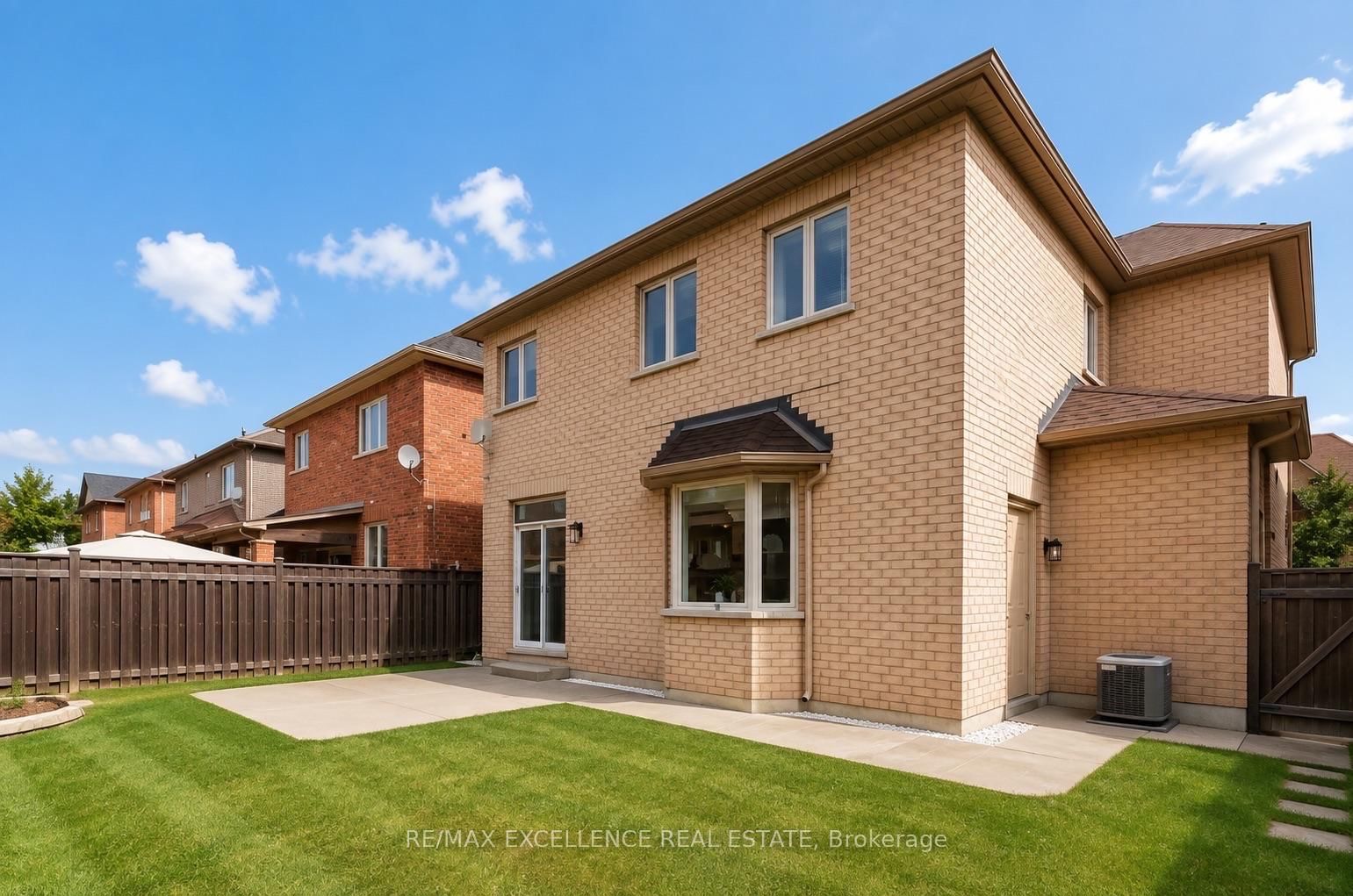 21 Castle Mountain Drive • Brampton, ON photo 41
