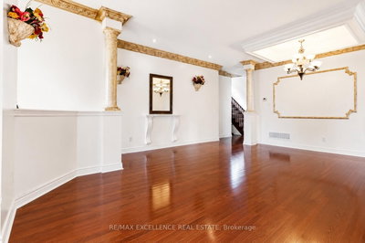 21 Castle Mountain Drive • Brampton, ON photo 8