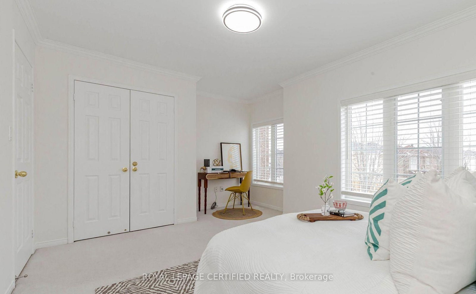 2452 Pathfinder Drive • Burlington, ON photo 37