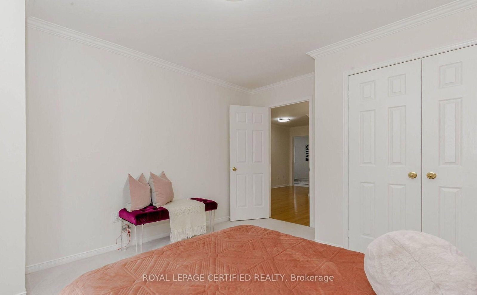2452 Pathfinder Drive • Burlington, ON photo 40