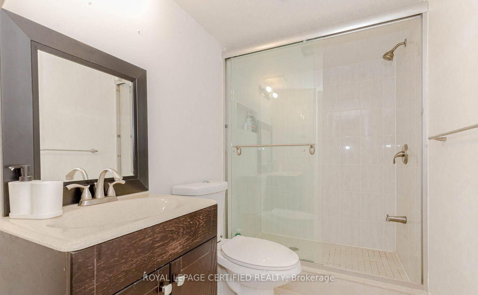 2452 Pathfinder Drive • Burlington, ON photo 46