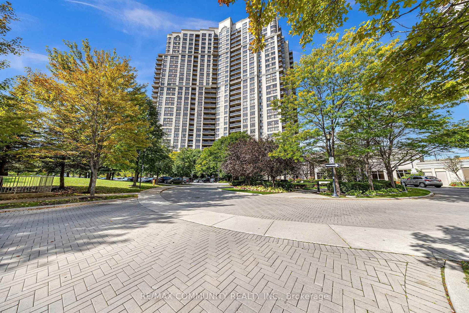 710 Humberwood Boulevard • #2808 • Toronto, ON photo 2