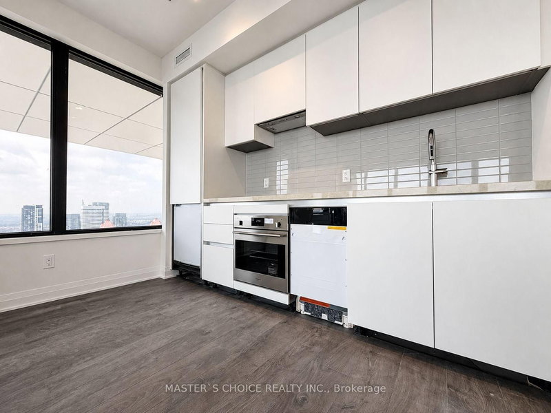 4204 - 4015 The Exchange Drive