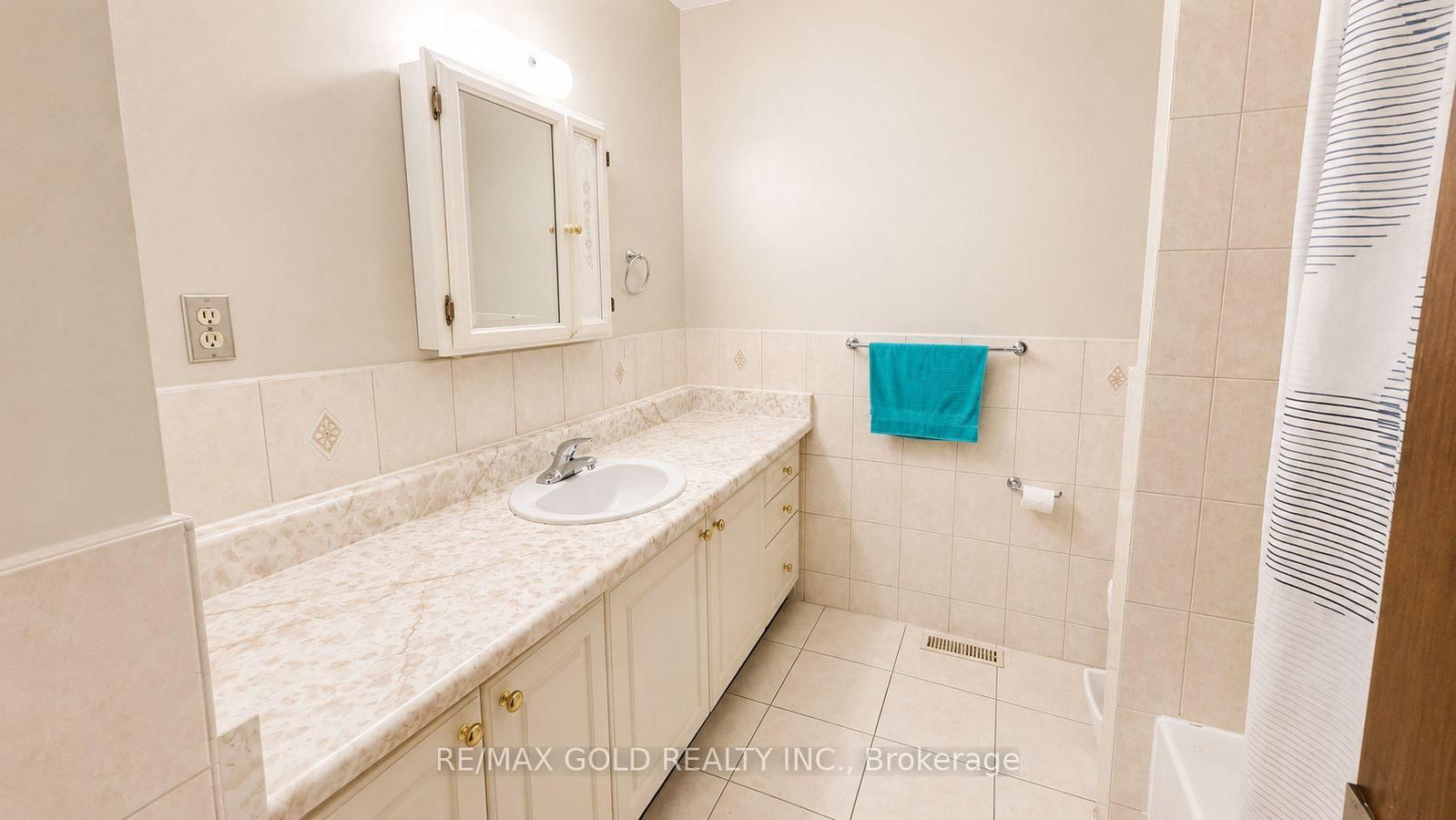 7383 Manion Road • Mississauga, ON photo 13