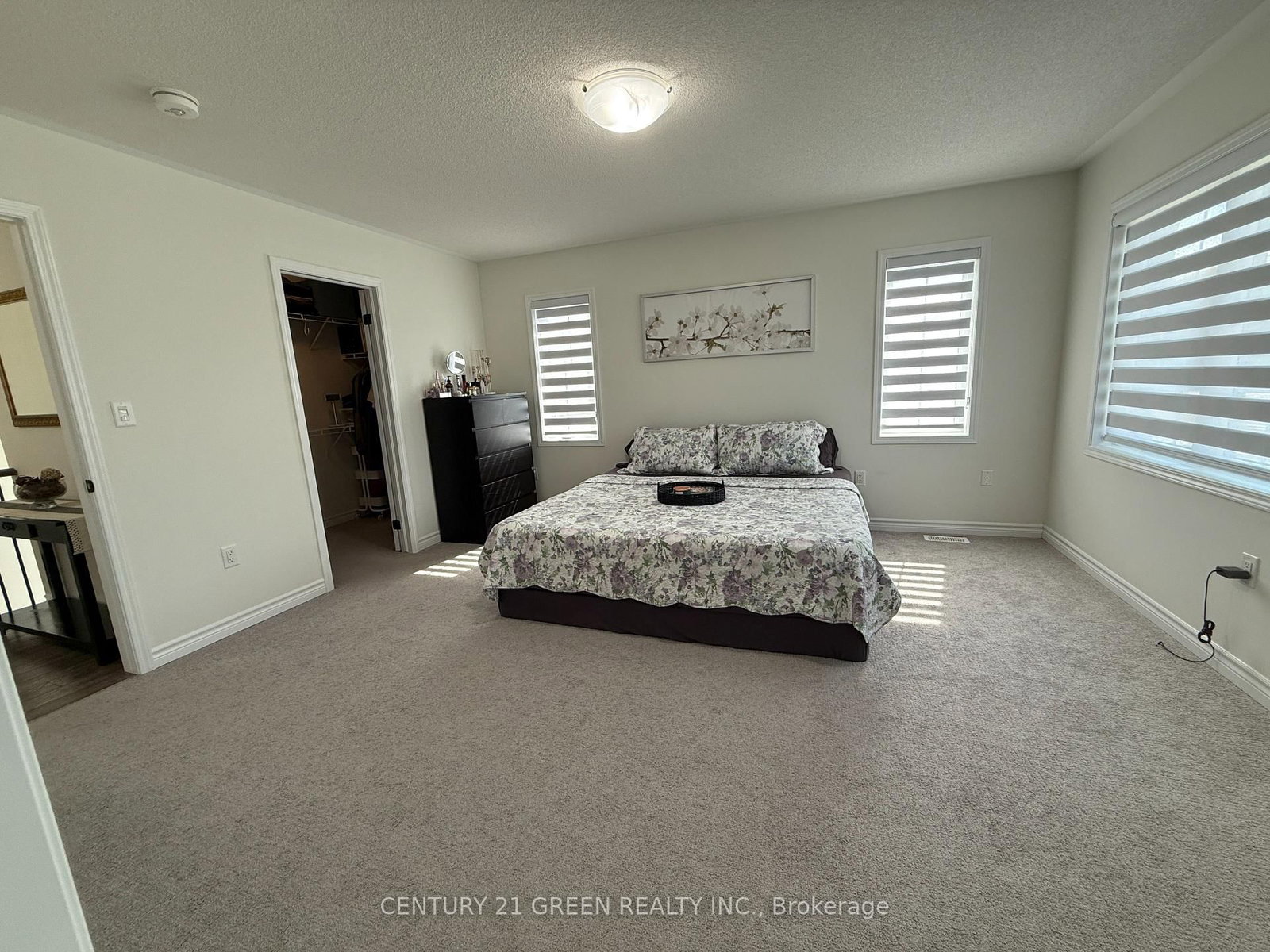 415 Remembrance Road • Brampton, ON photo 12