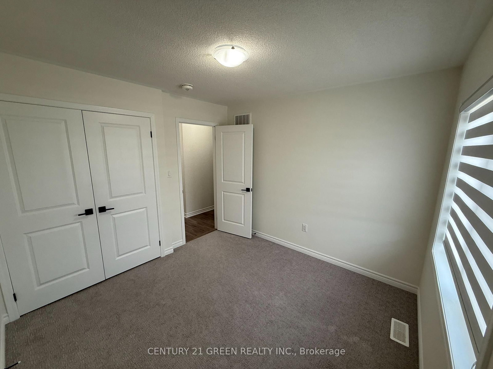 415 Remembrance Road • Brampton, ON photo 23