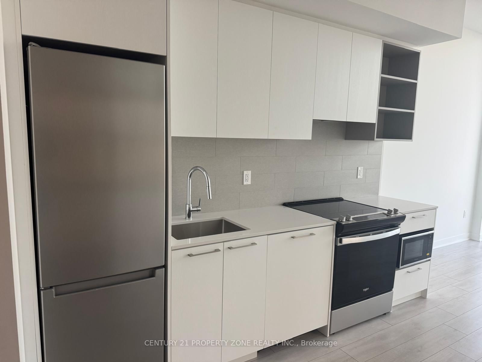 2612 - 260 Malta Avenue, Brampton 4