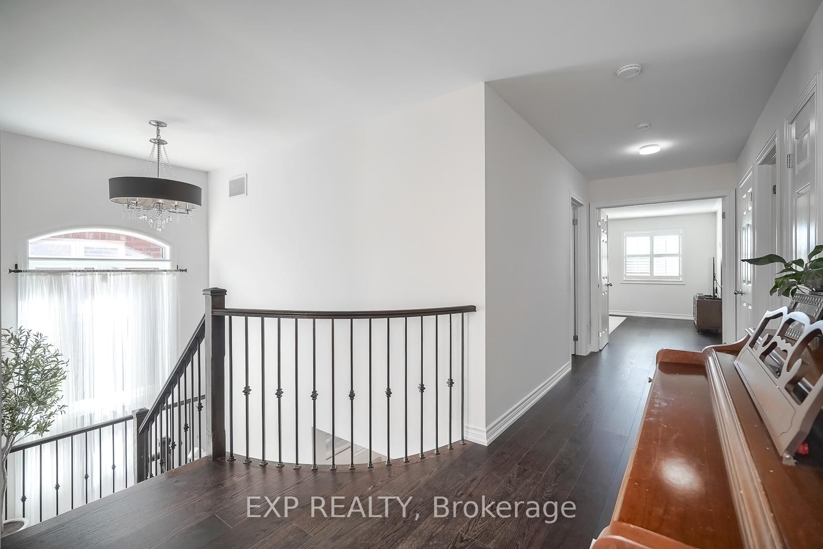 3346 Terra Cotta Lane • Burlington, ON photo 21