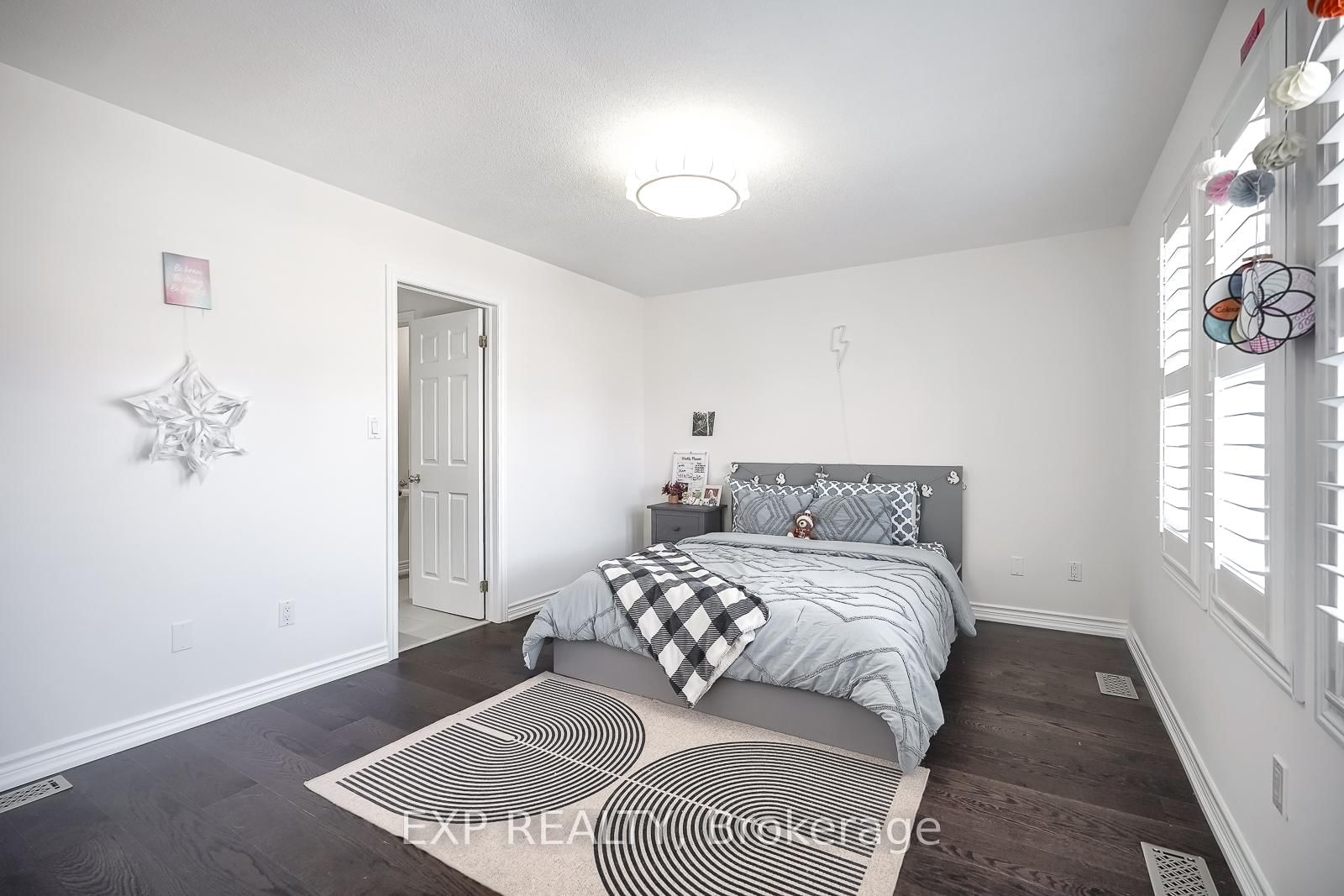 3346 Terra Cotta Lane • Burlington, ON photo 29