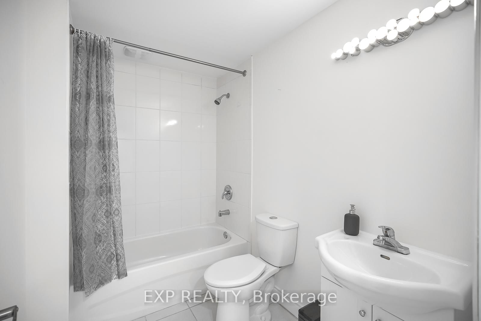 3346 Terra Cotta Lane • Burlington, ON photo 39